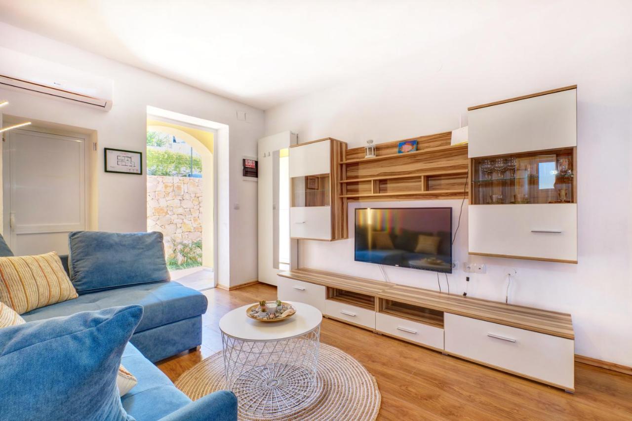 Sven Apartment Veli Losinj Ngoại thất bức ảnh